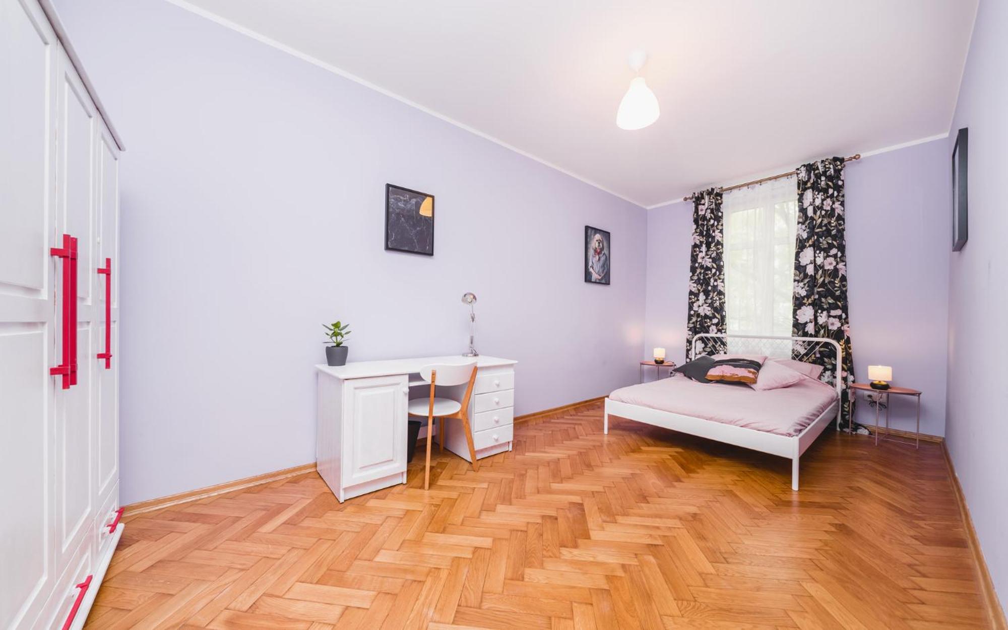 Modern Urban Escape - Old Town Apartment - By Upstairs Cracovie Extérieur photo